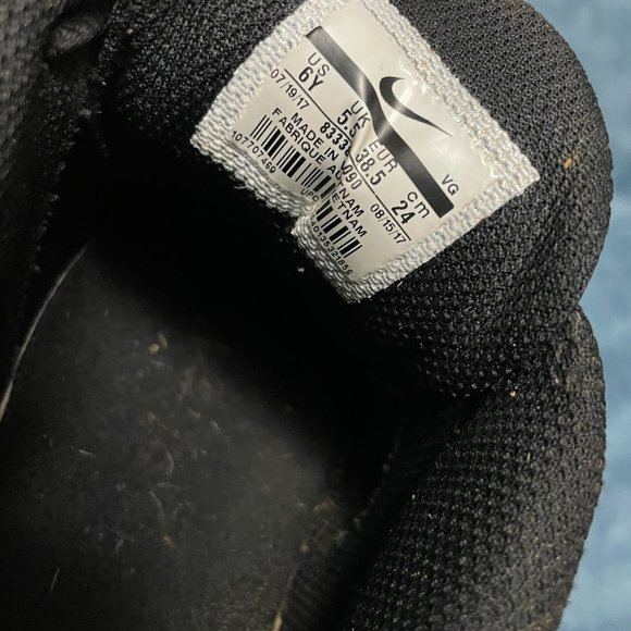 nike cleats - Picture 6 of 6